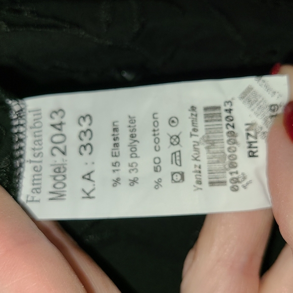 NWT ⭐⭐ Fame Istanbul black button up blouse - Picture 7 of 7